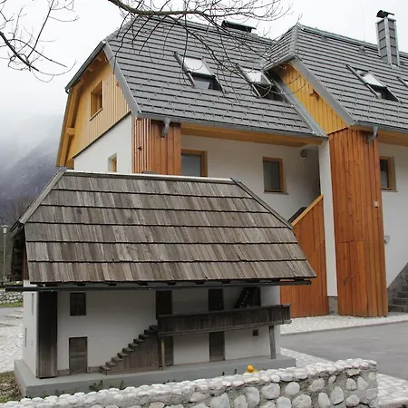 Apartman Mt Cezsoca